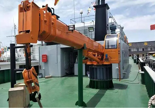 船用液壓回轉(zhuǎn)起重機